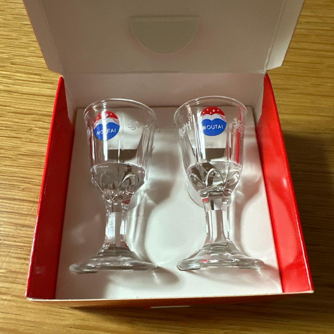 貴州茅台酒　2023年 天女ラベル　グラス付き　白酒 500ml マオタイ