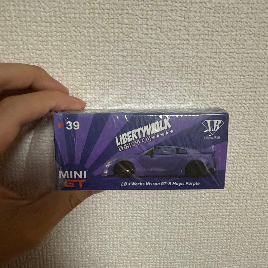 LIBERTY WALK LB★Works GT-R Magic Purple