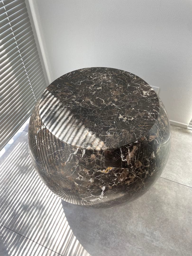 アスプルンド　ローテーブル　サイドテーブル　マーブル