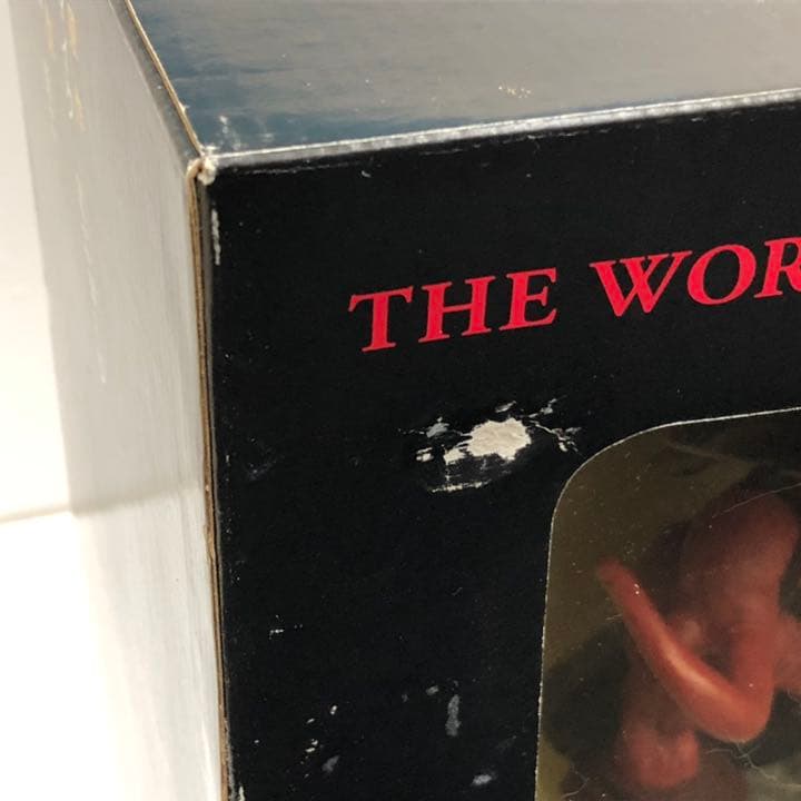 【外箱付き】ヘルボーイスタチュー【寺田克也】