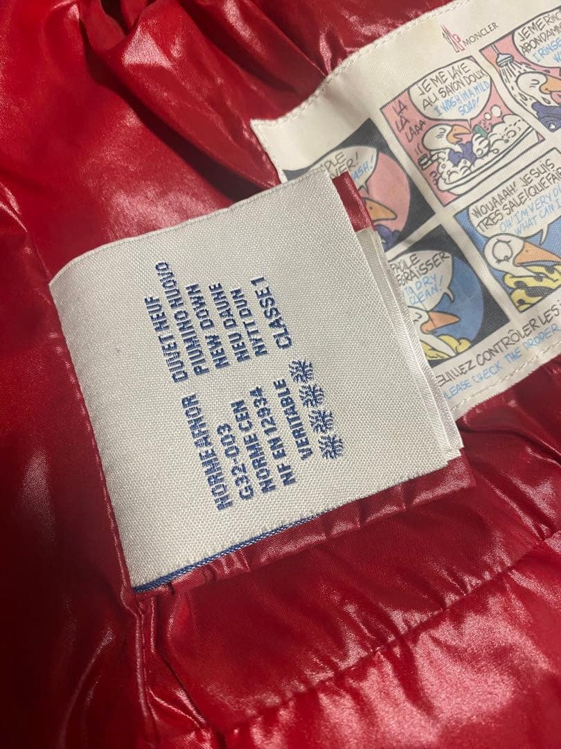 お*ん様 モンクレール　MONCLER ダウンベスト　赤　キッズ　可愛い　2y