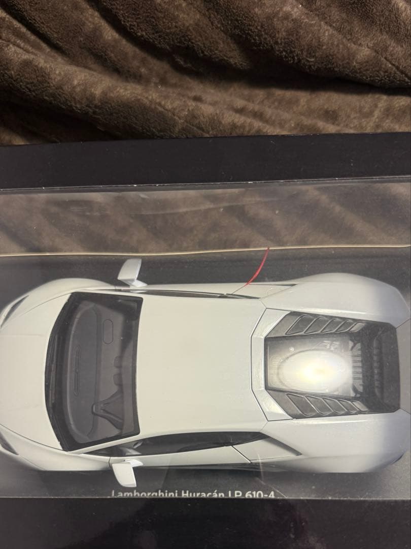 AUTOart ランボルギーニ・ウラカン LP610-4 ホワイト