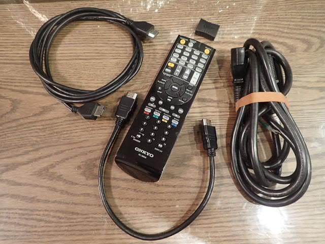 ONKYO AVアンプ TX-NR636リモコン付き　美品美音・難ありですが快調