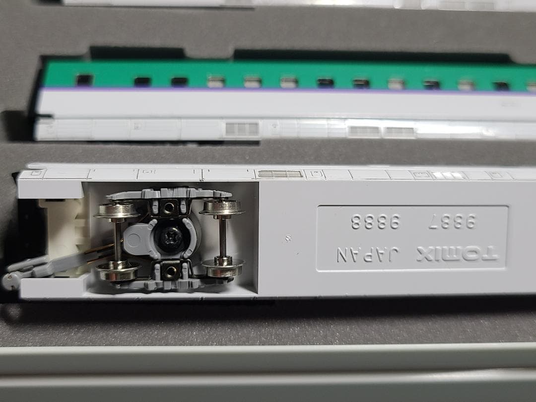 トミックス　98945 H5 系北海道新幹線　はやぶさ限定品　加工品、室内灯付