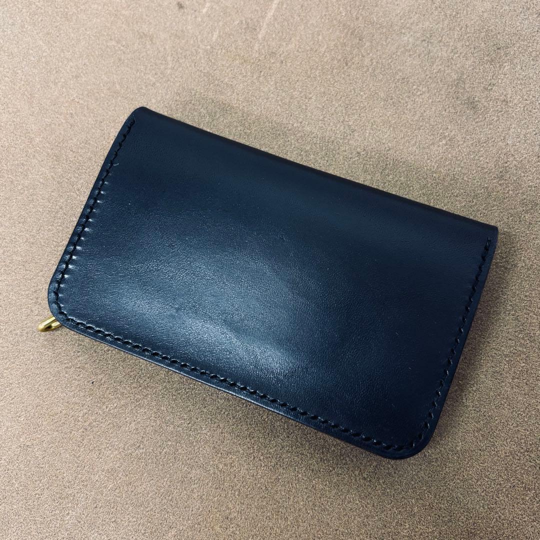 ホースバット　トラッカーウォレット　ミドル　黒　茶心　3層　MARYAM