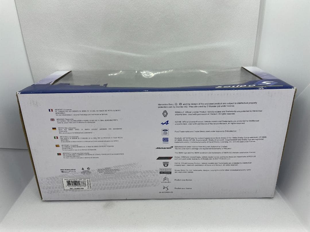 302-013 ソリド 1/18 ダッジ チャレンジャー SRT HELLCAT