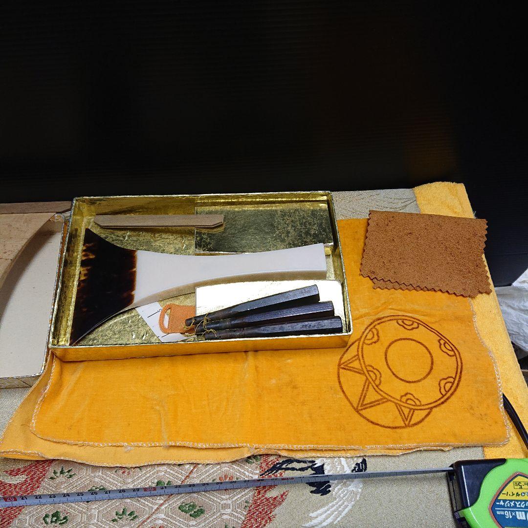 新品、津軽三味線用べっ甲バチ一枚甲