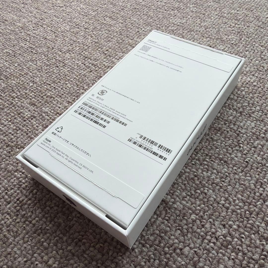 携帯電話本体 iPhone 17 Black 256GB