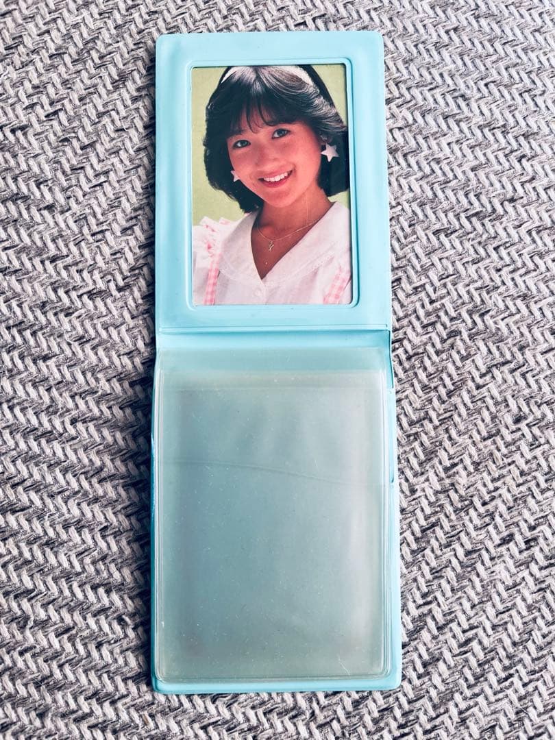 岡田有希子　ファンクラブパスケース、会員証他