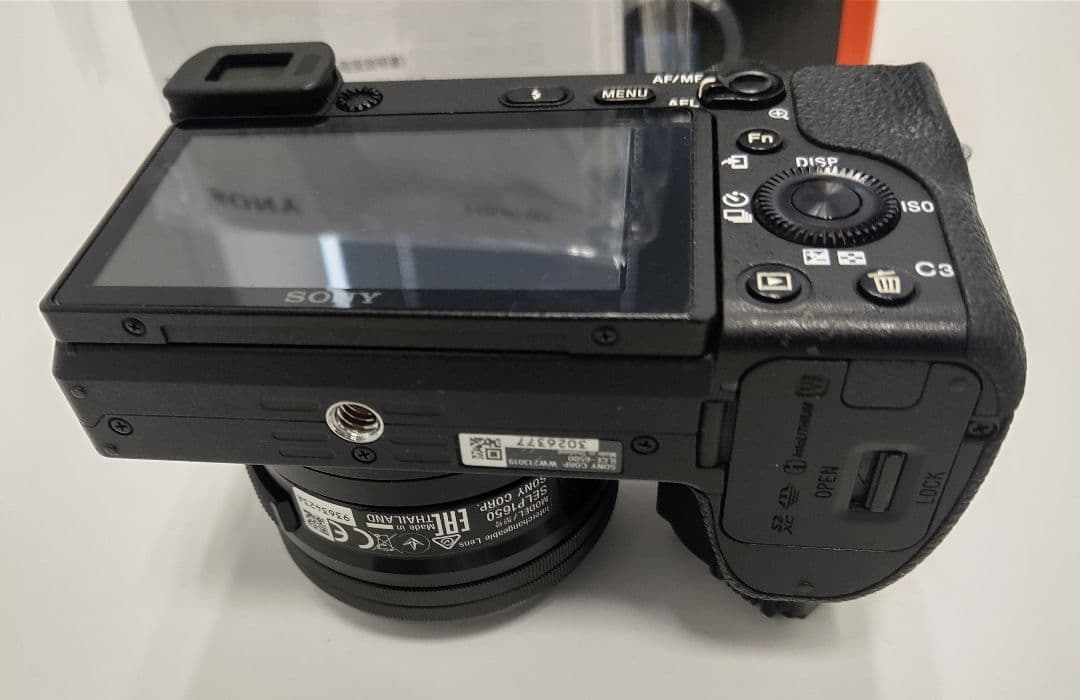 SONY α6500 本体 + ズームレンズ + バッテリー4個