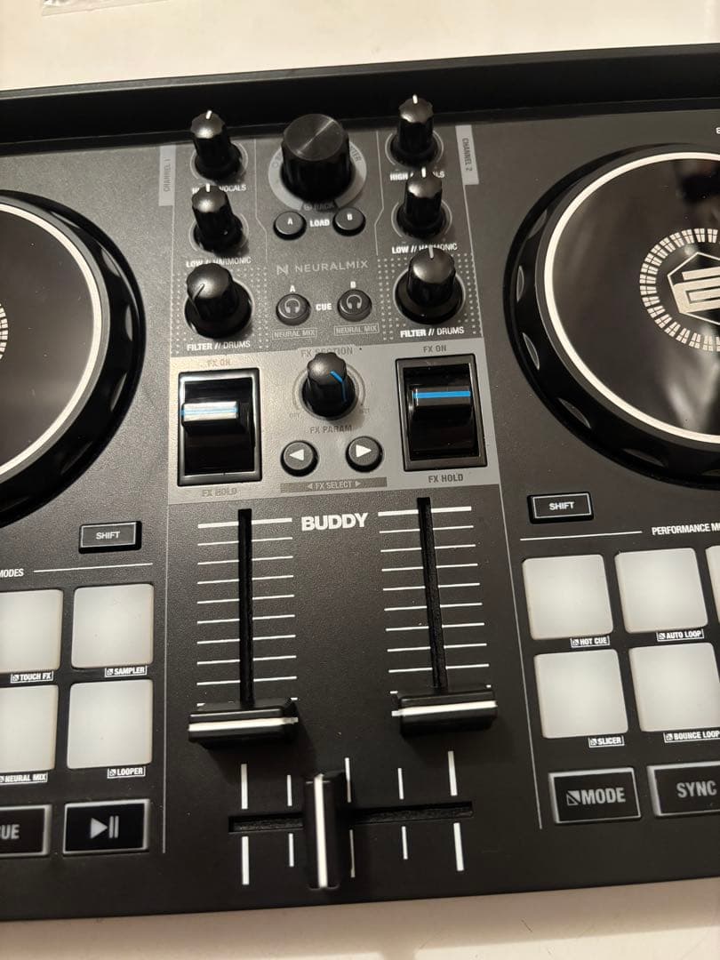 DJ機材 RELOOP BUDDY & Decksaver