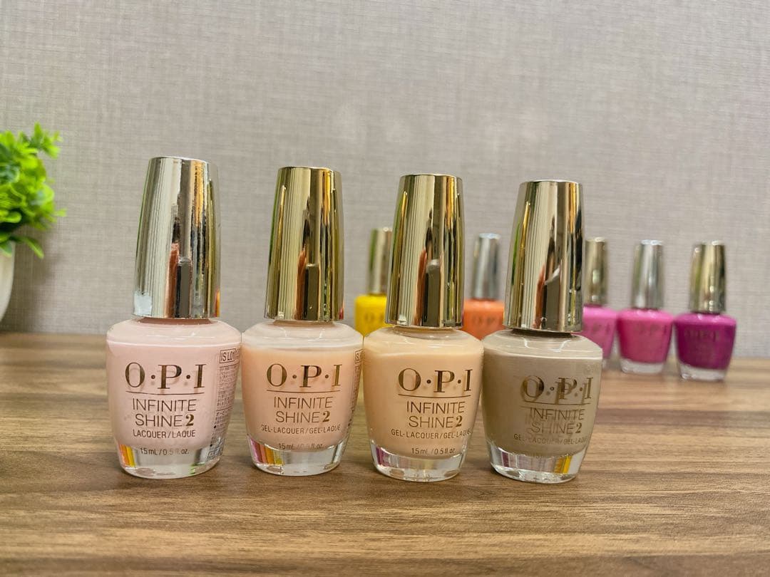 OPIネイルラッカー