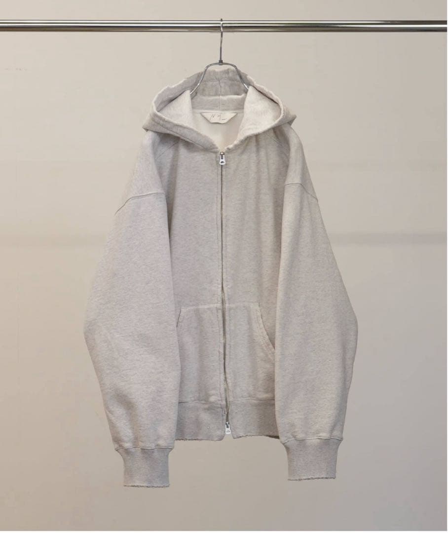 T*a様 ancellm 26ss zip hoodie ヘザーホワイト　常田着