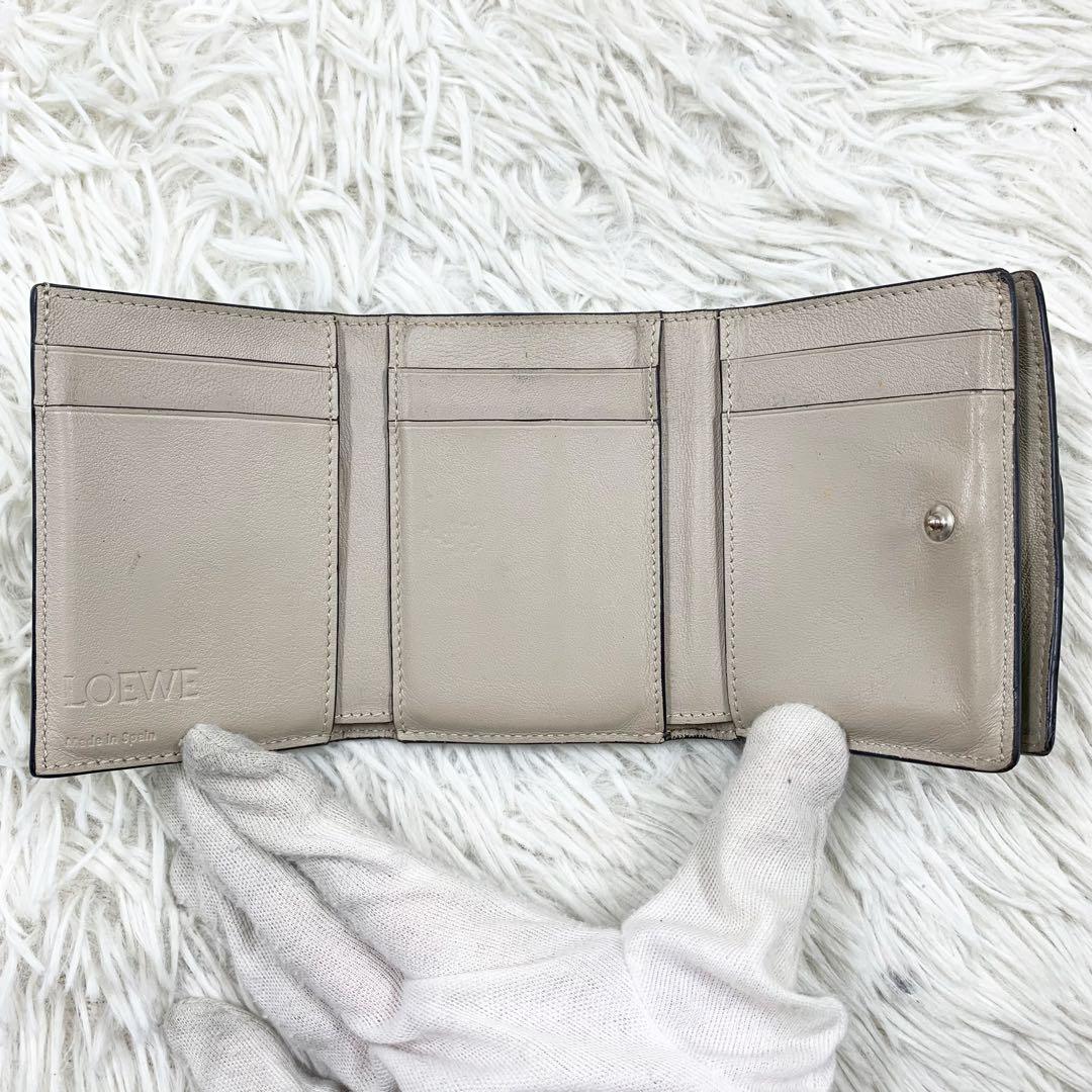 【✨正規品✨】ロエベ 三つ折り財布 トライフォールド ローズマリー グリーン