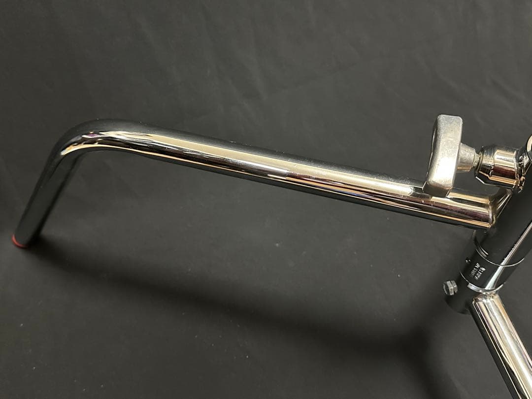 Matthews(マシューズ) センチュリースタンド 40インチ シルバー