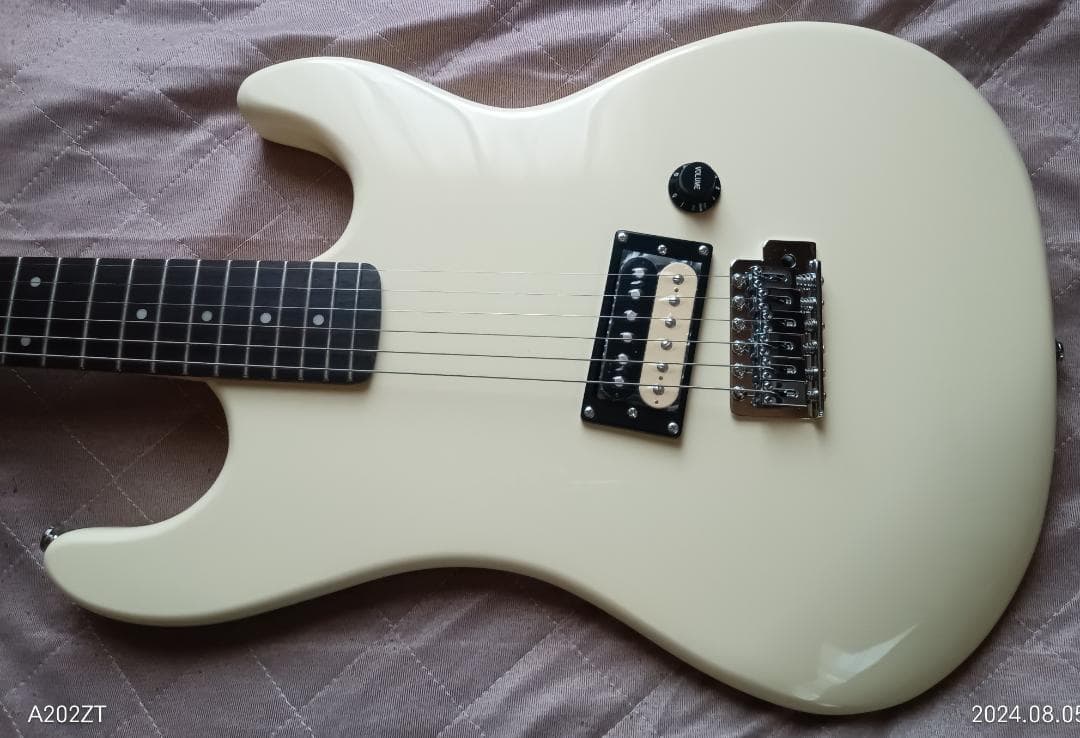 KRAMERエレキギター