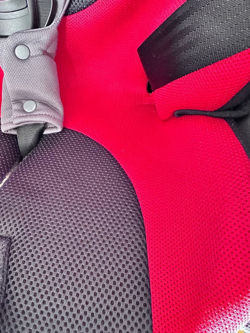 美品Aprica 回転機能付きチャイルドシート