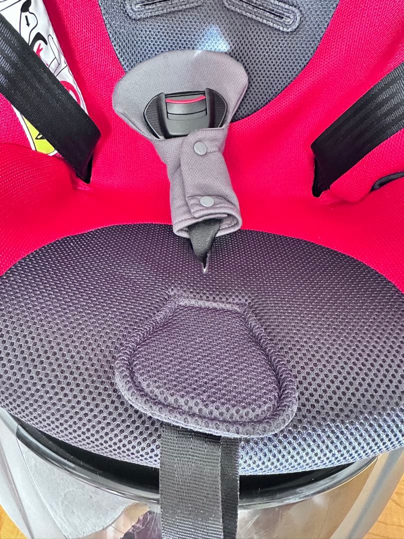 美品Aprica 回転機能付きチャイルドシート