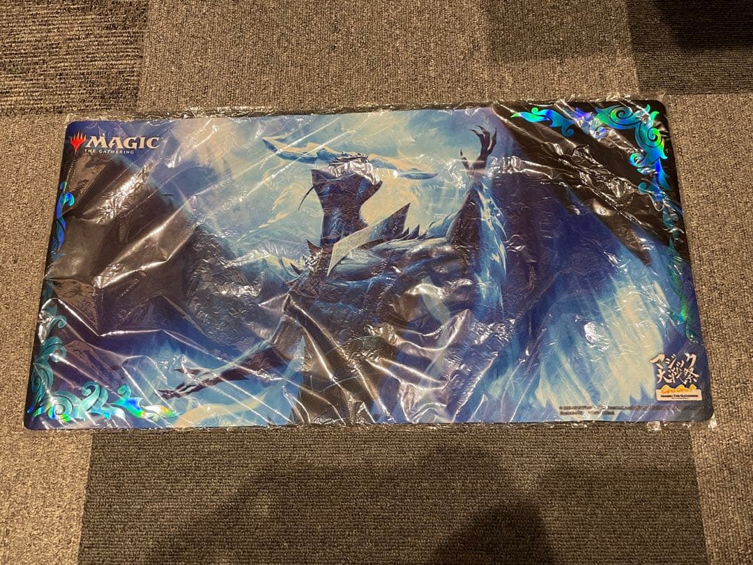 MTGプレイマット マジック大戦祭限定 嵐の目、ウギン 箔押し版