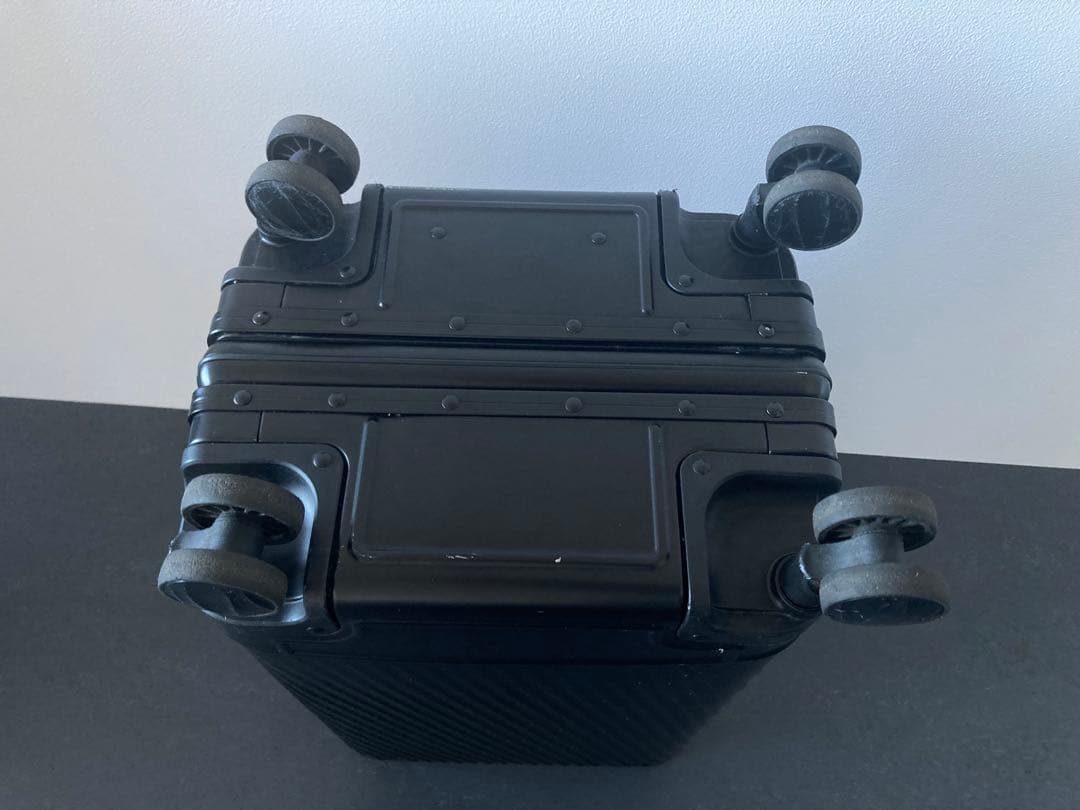 ace. アルミニウムキャリーケース 32L ブラック