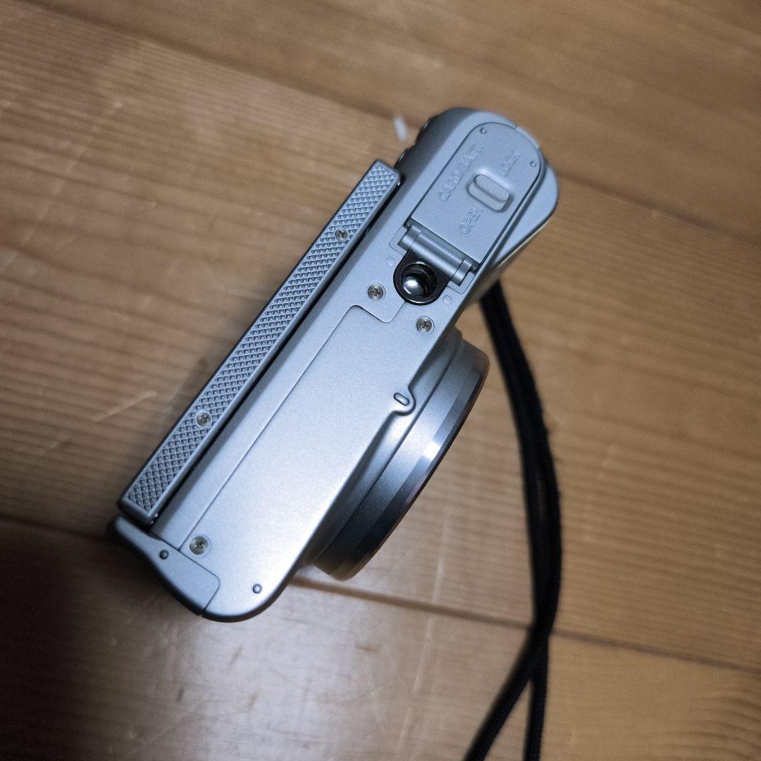 Canon PowerShot SX730HS シルバー