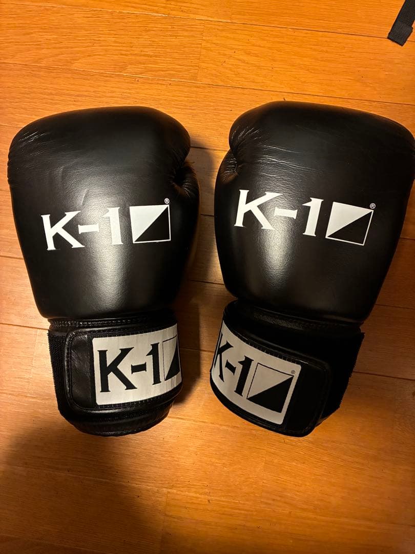 専用K-1 ボクシンググローブ 16oz 黒