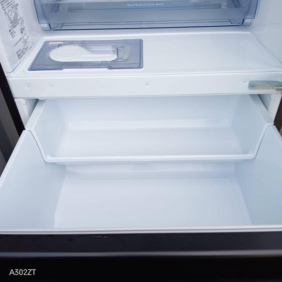 1011送料設置無料　三菱　最新モデル　大型冷蔵庫　330L