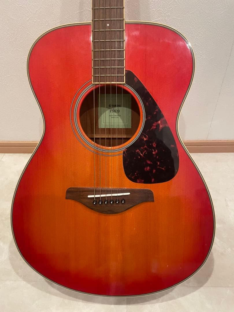 ギター YAMAHA FG820
