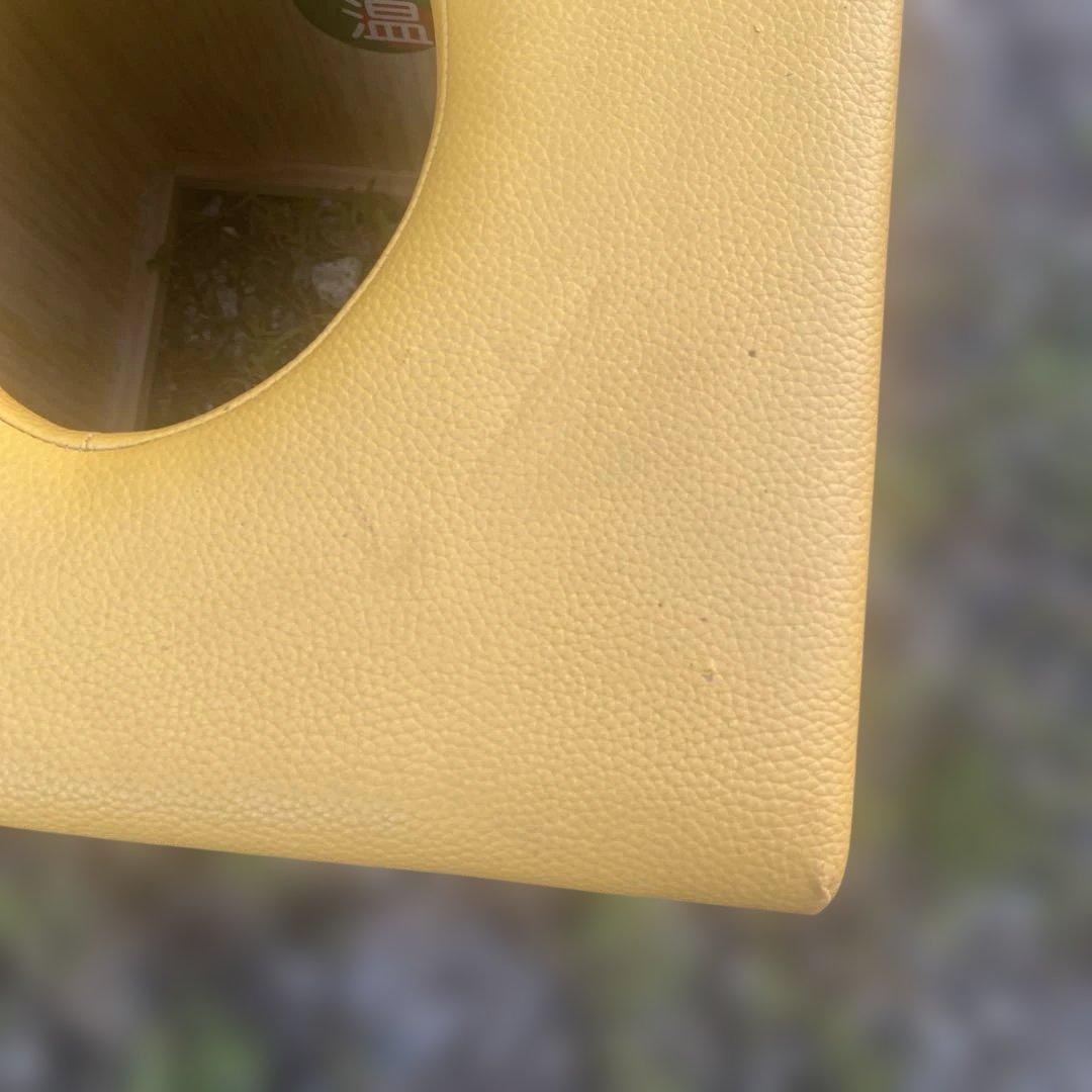 イエロー 合成皮革 スツール　木製　よもぎ蒸し　椅子