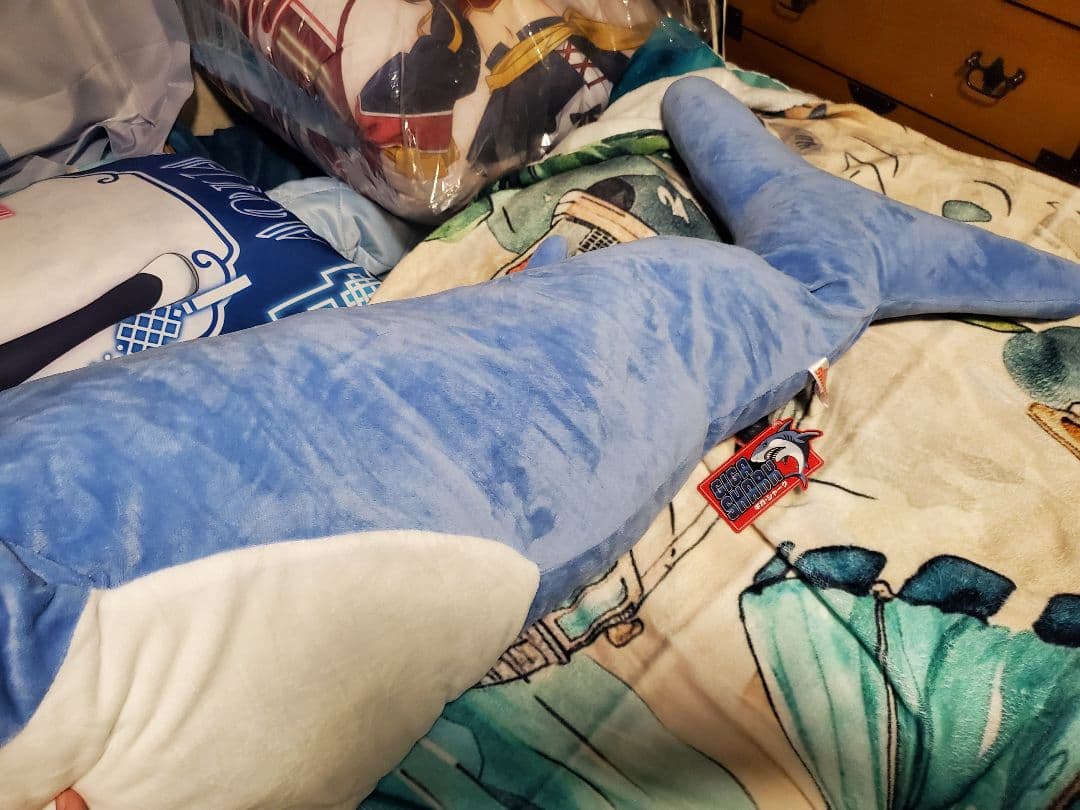 リモチャレS賞、GIGA SHARK ぬいぐるみ 約140cm