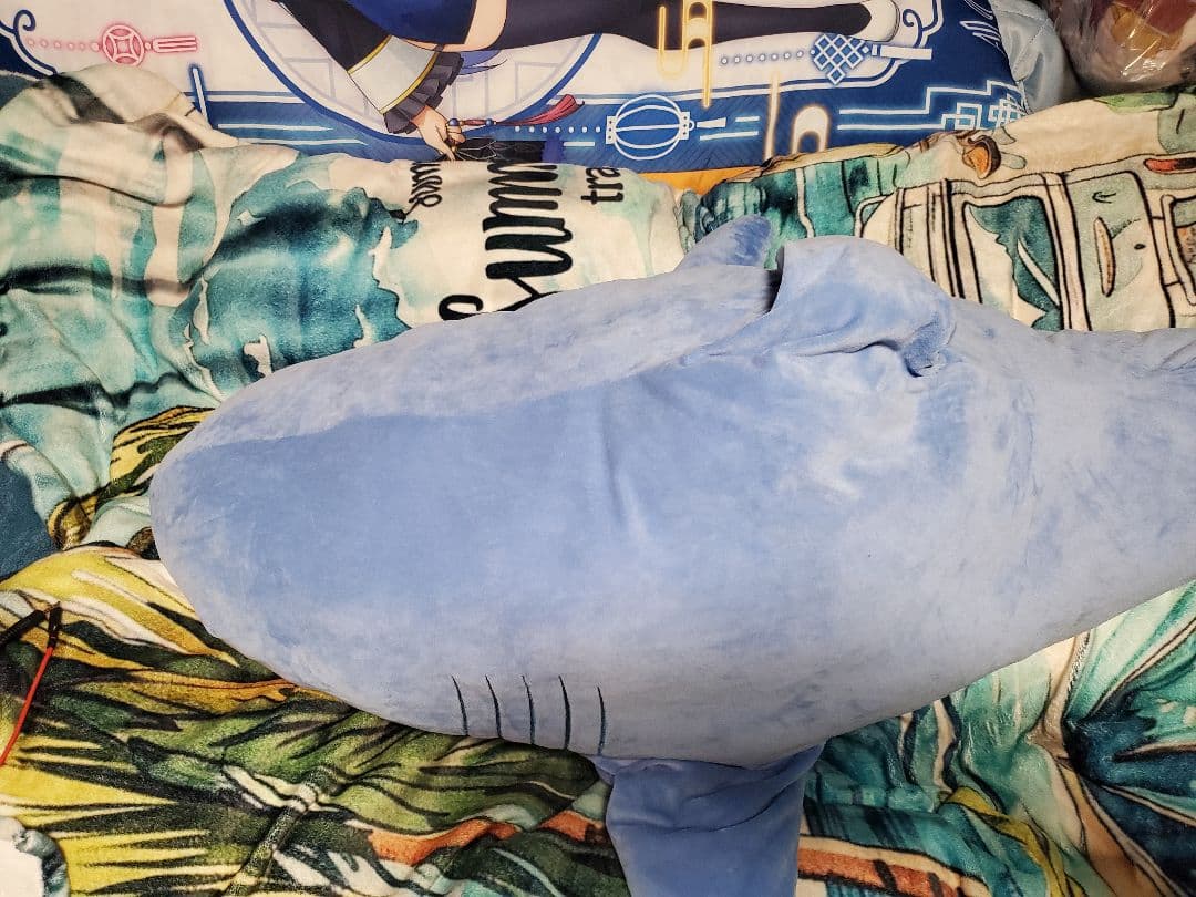 リモチャレS賞、GIGA SHARK ぬいぐるみ 約140cm
