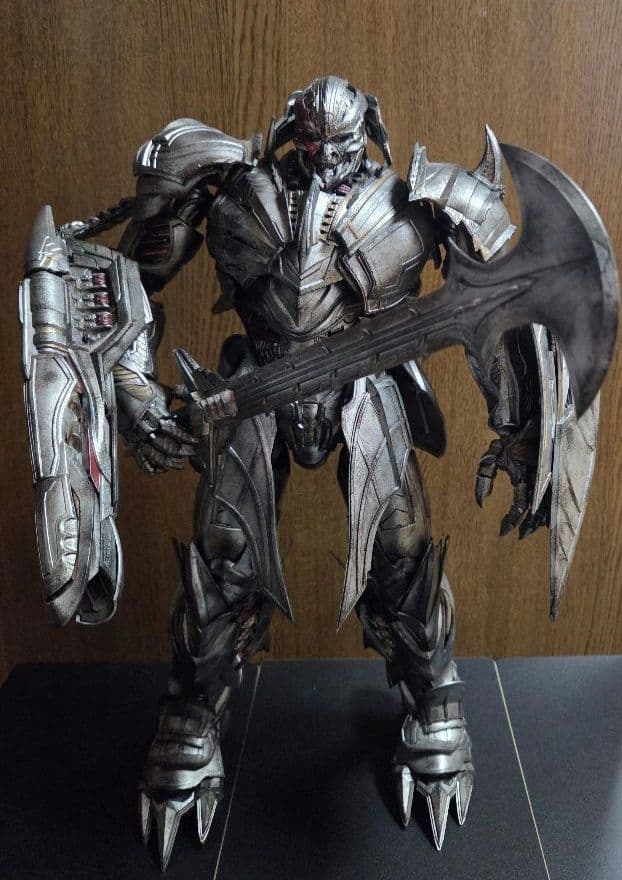 トランスフォーマー　スリーエー 最後の騎士王 　　DX版メガトロン