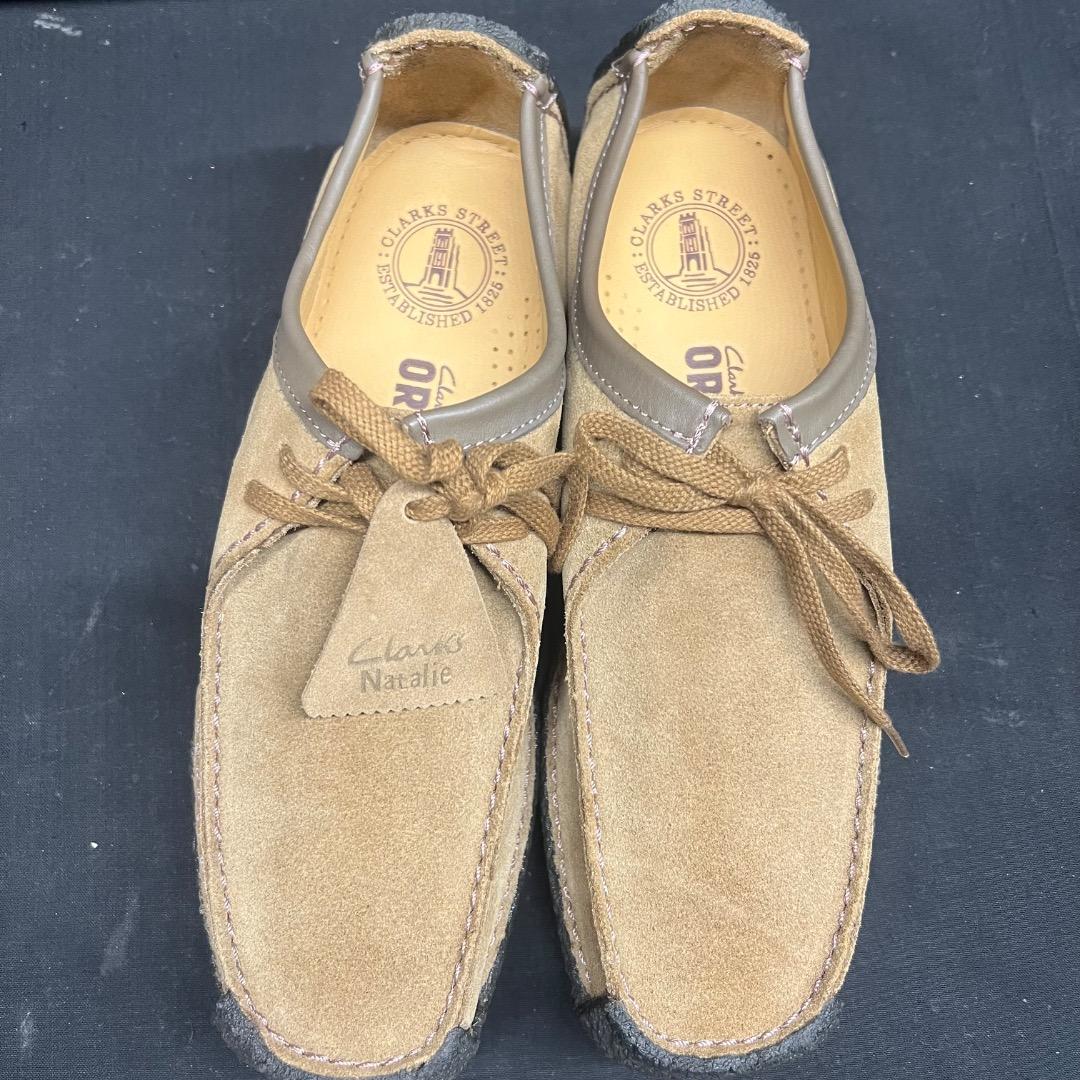 〇T上1042 未使用 クラークス ワラビー ナタリー 25.5 スエード