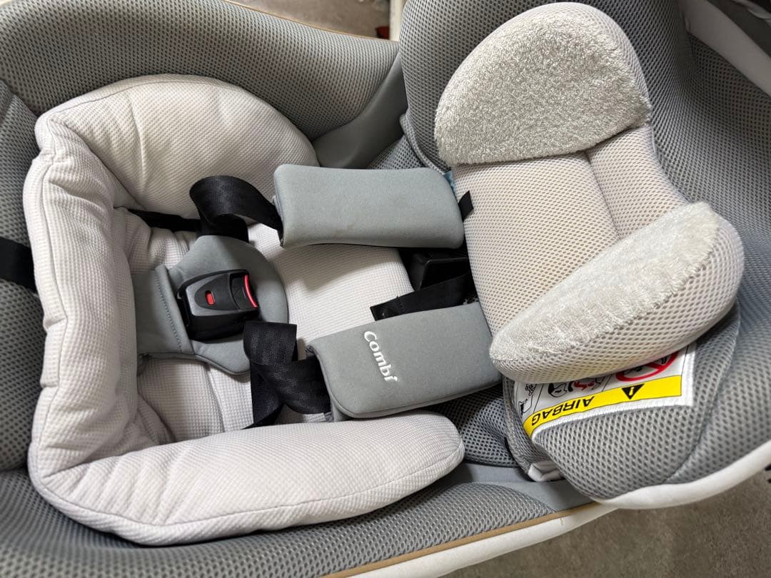 2回着用コンビクルムーヴ スマート ISOFIX エッグショック