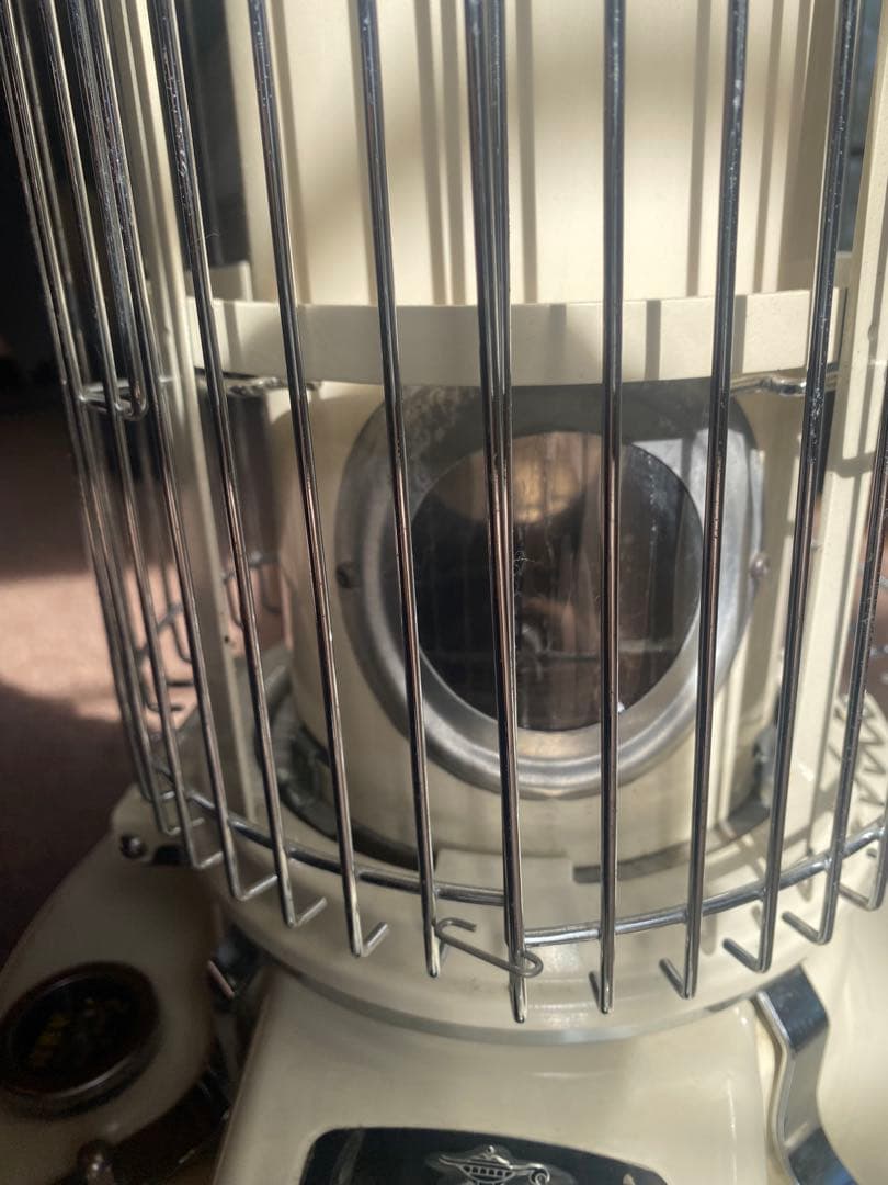 【直接引き渡し限定】アラジン ブルーフレーム　石油ストーブ ホワイト