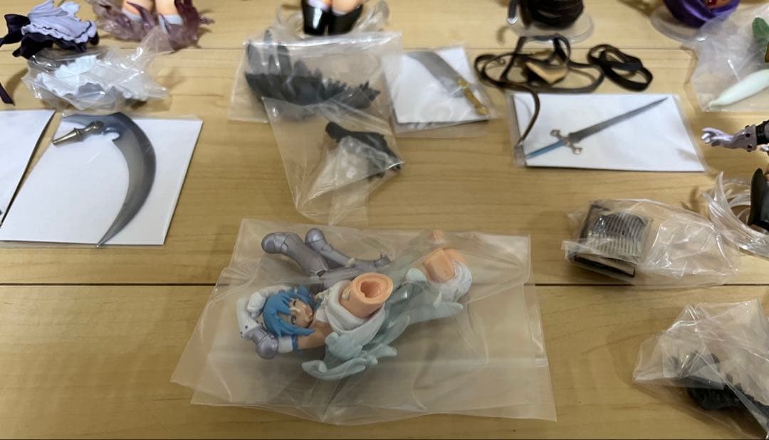 最終値下げ。 クイーンズブレイド　超像フィギュア　まとめ売り。