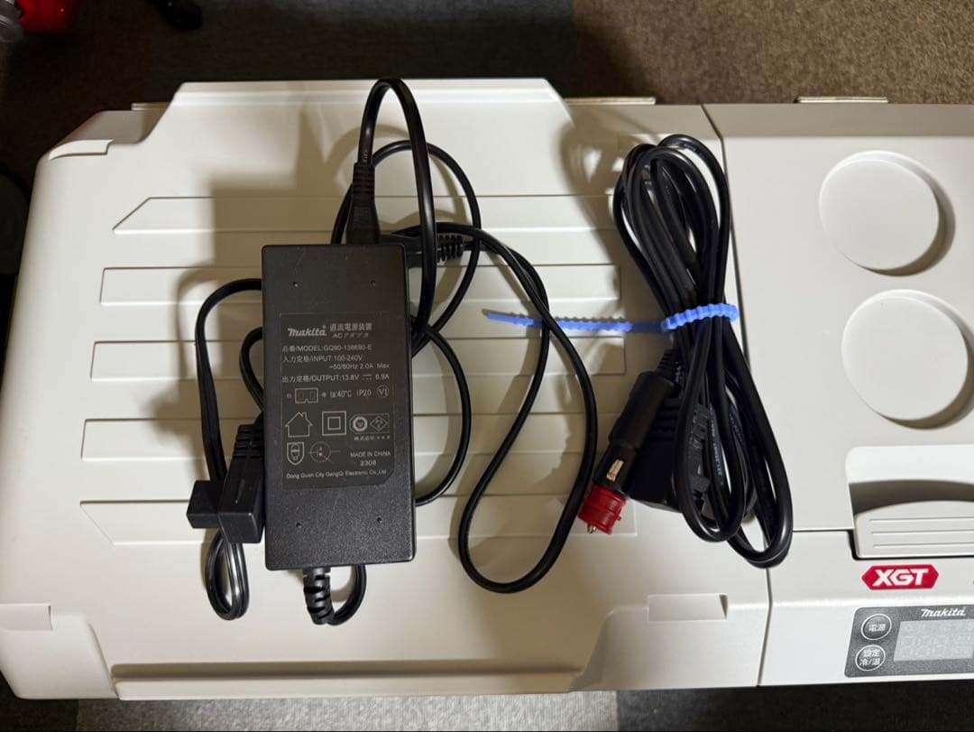 マキタ　CW001G オリーブ　充電式保冷温庫