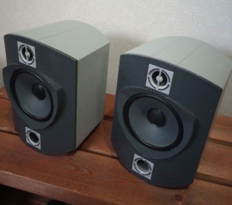 B＆W Rock solid sounds モニタースピーカー