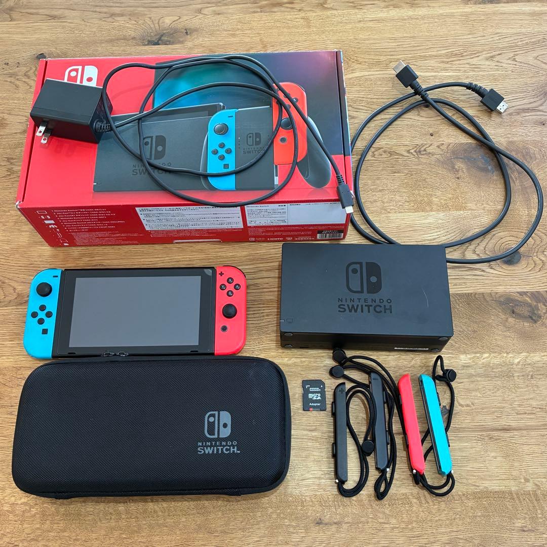 ヒロ様◯NintendoSwitch 本体 ネオンブルー/ネオンレッド