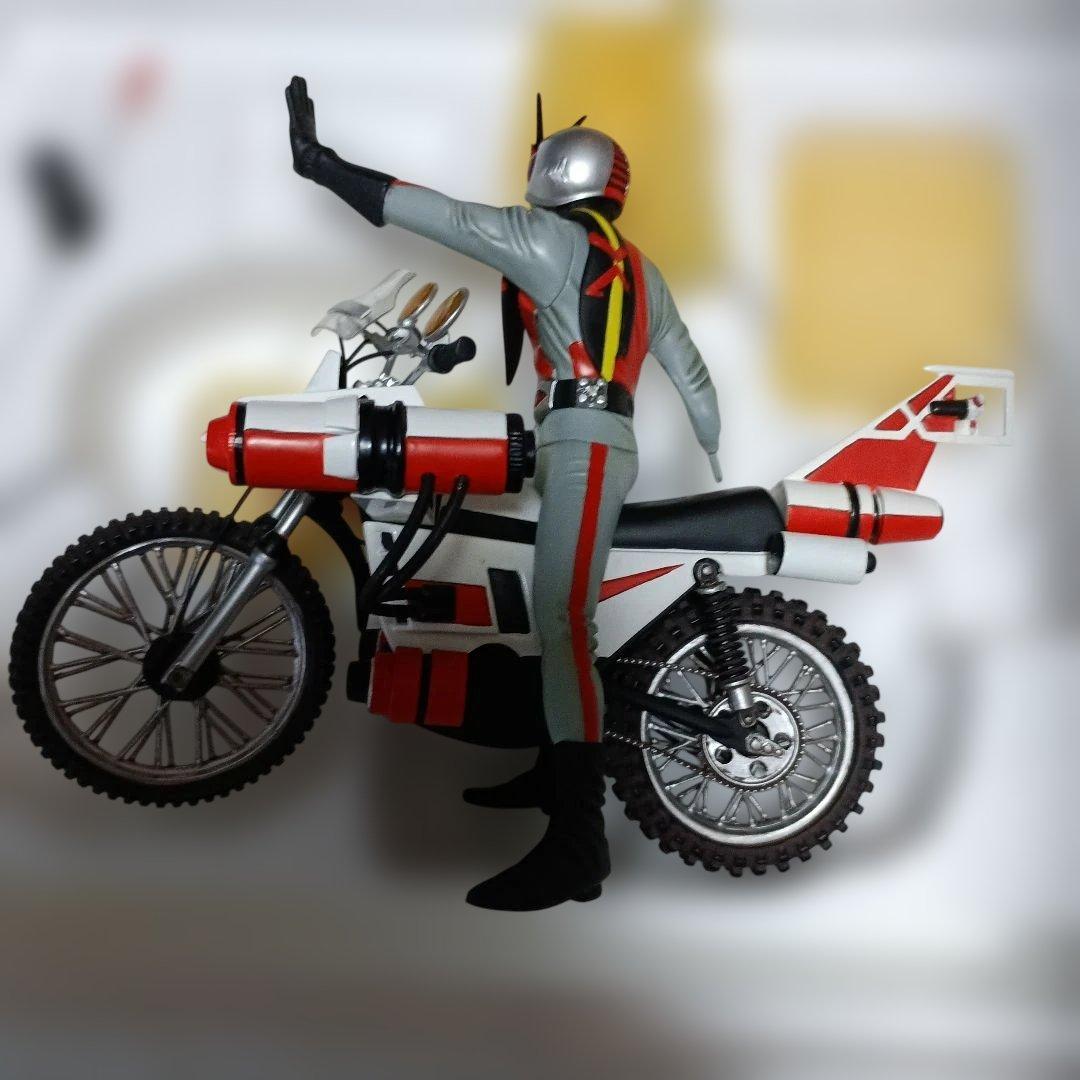 ジャンク品仮面ライダーX&クルーザー 「仮面ライダーX」 1/12