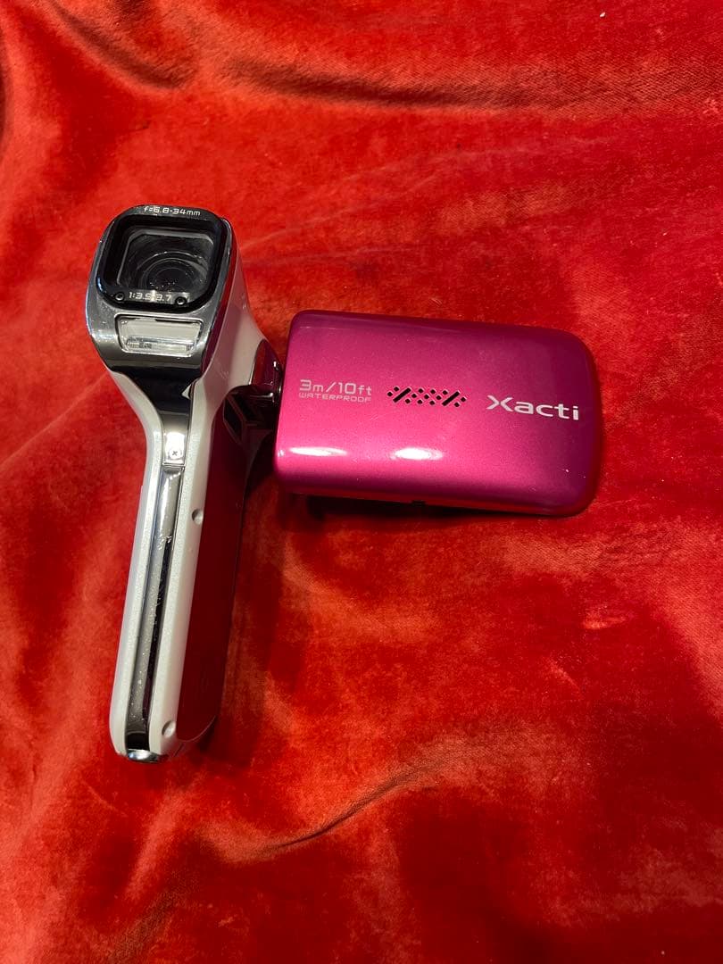 SANYO デジタルムービーカメラ Xacti DMX-CA100P ピンク