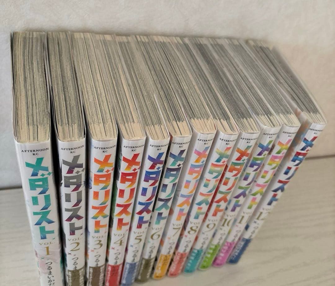 メダリスト　1-12巻　缶バッチ付き