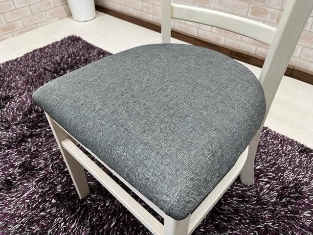 ダイニングテーブルセット　４人掛け　ホワイト　新品