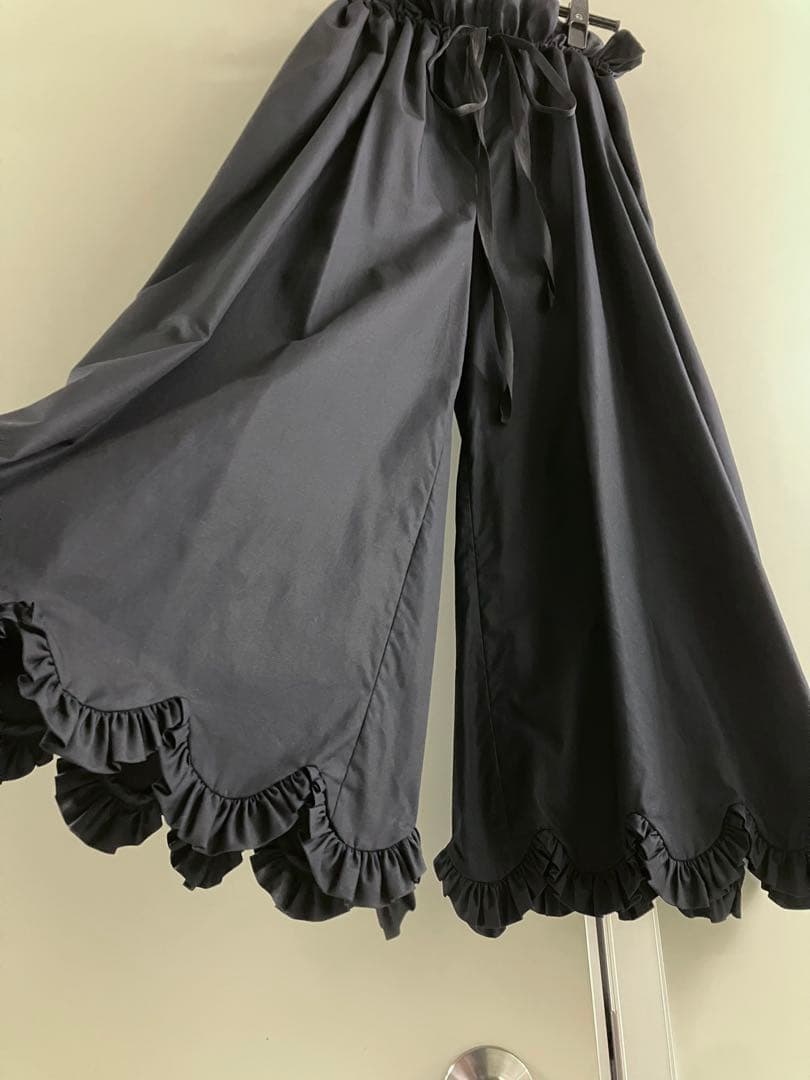 【CECILIE BAHNSEN】 フリル スカラップヘム ワイドパンツ