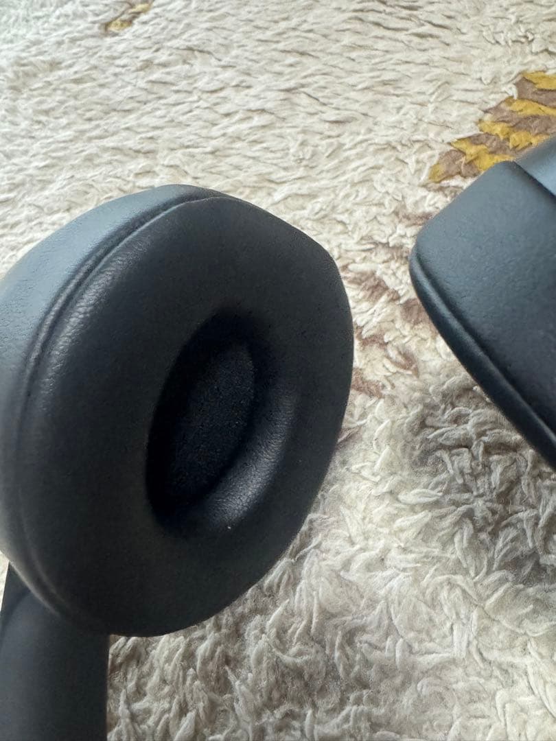 Beats SOLO PRO ワイヤレスヘッドホン ブラック