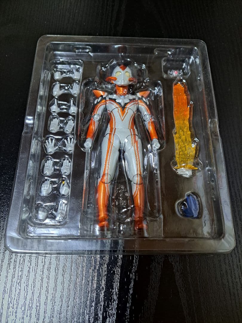 s.h.figuarts ウルトラウーマングリージョ