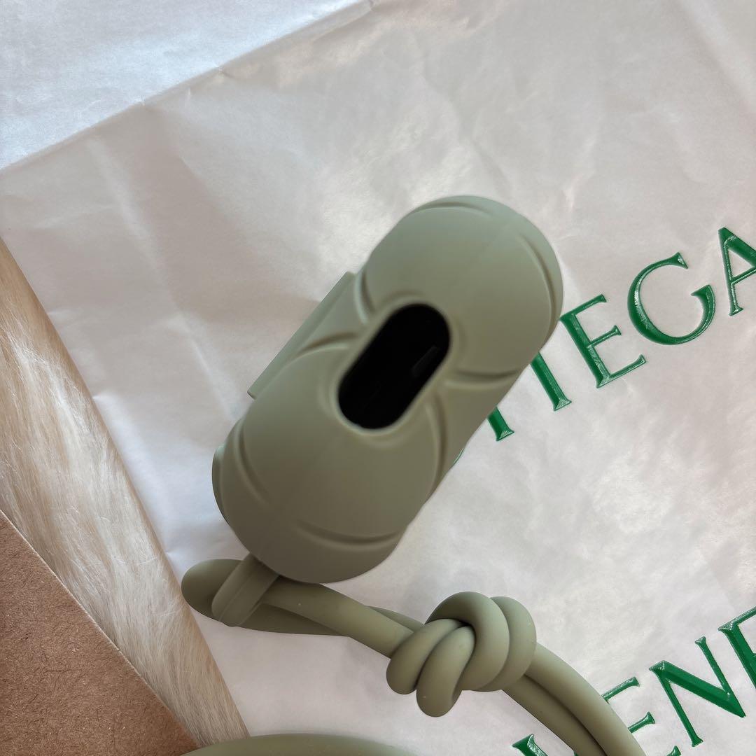 新品[Bottega Veneta]AirPodsケース モクグリーン