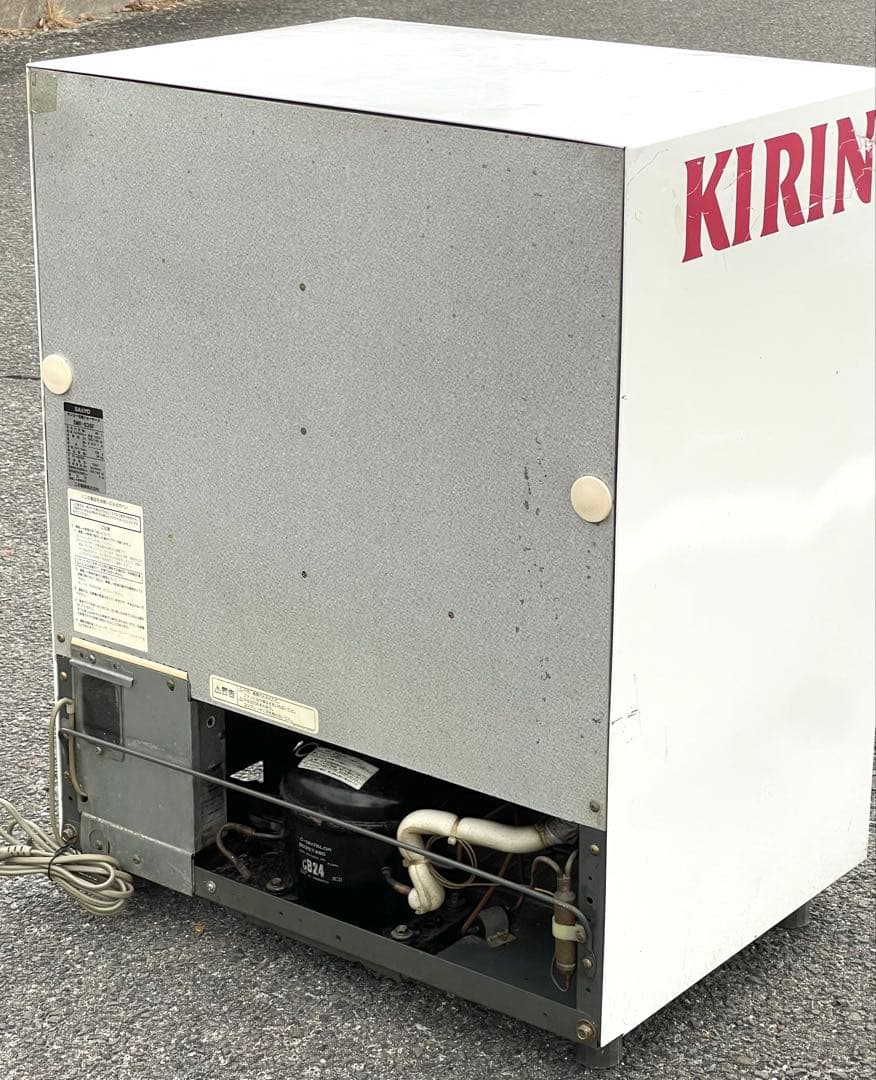 chaki　KIRINロゴ♪ サンヨー　冷蔵ショーケース　SMR-S36F