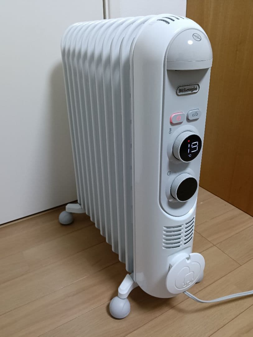 【美品/直接受渡し】DeLonghi オイルヒーター RHJ45M1115-LG