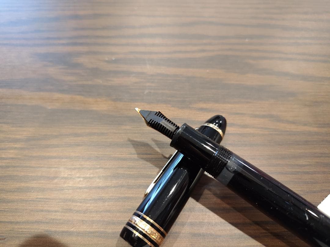 Montblanc 万年筆 Meisterstück No.146(14K)